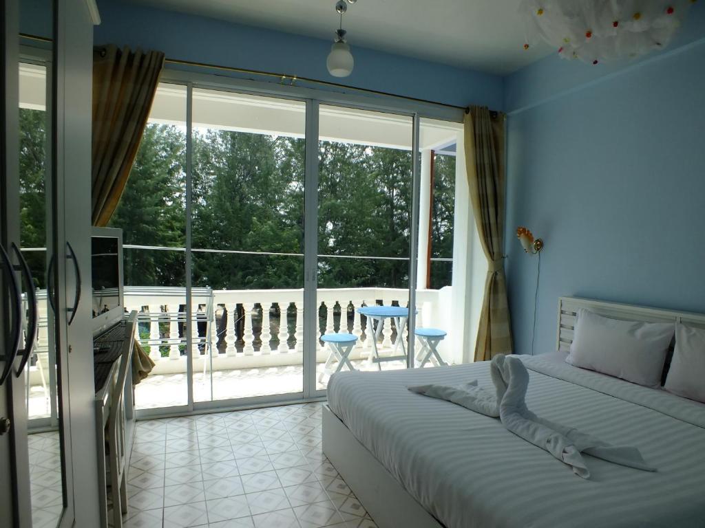 Cha-Am Seaside Hotel Rum bild